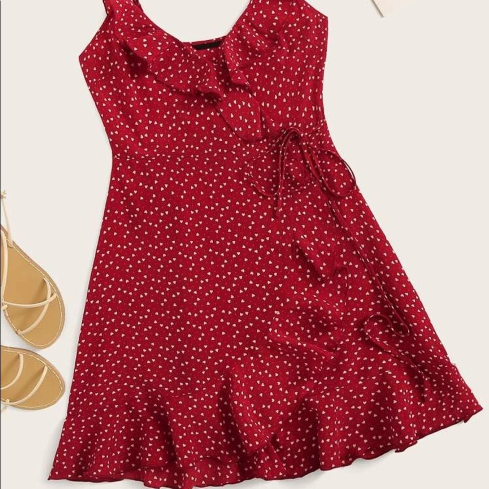 Red Heart Ruffle Wrap dress sz M NWT